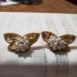 Stunning Vintage 1990's Avon "Sequin Sparkle" Pierced Earrings